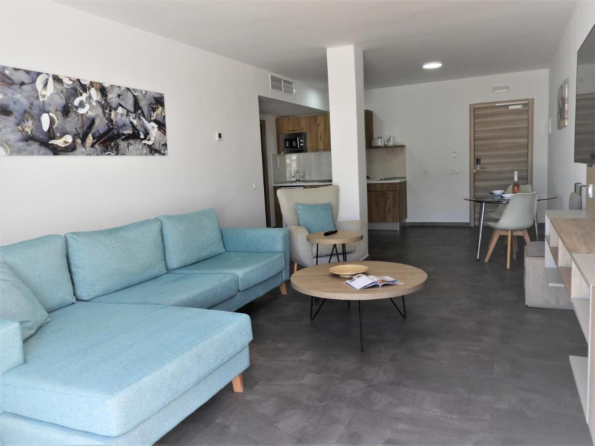 Apartamentos Santa Rosa Коста-Тегисе Экстерьер фото